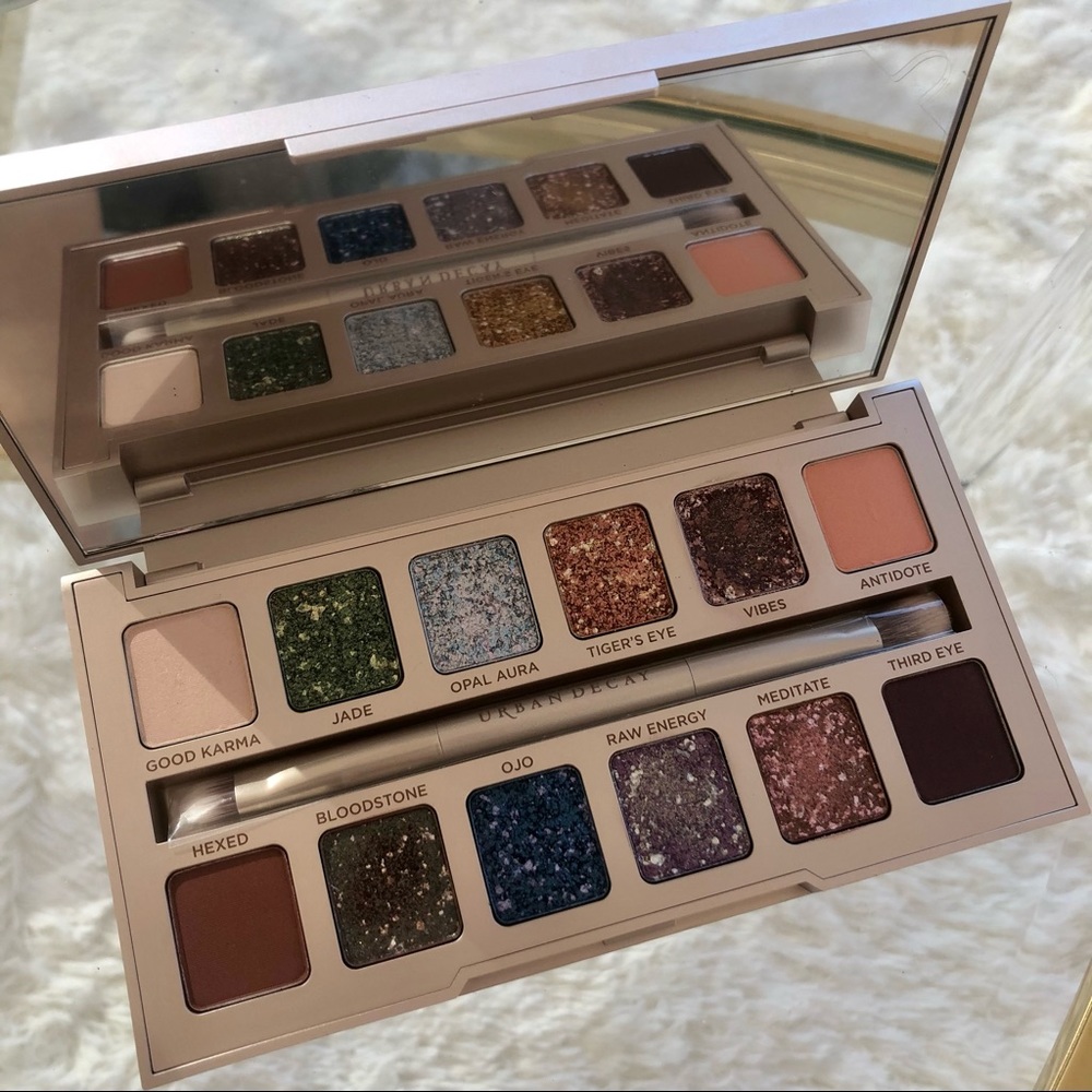 Urban Decay Glitter Eyeshadow Palette Stoned Vibes